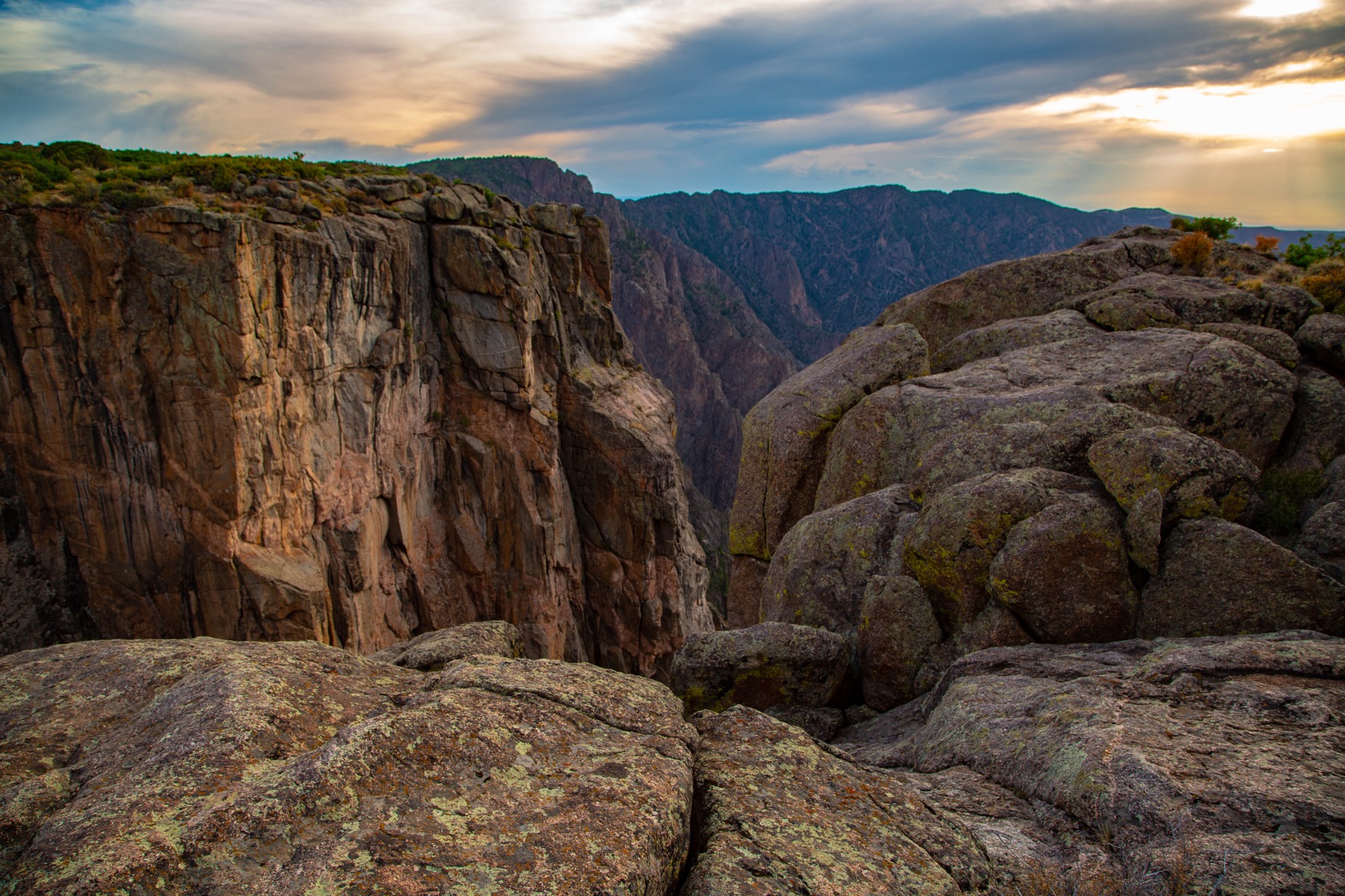 A South Rim canyon view at sunset